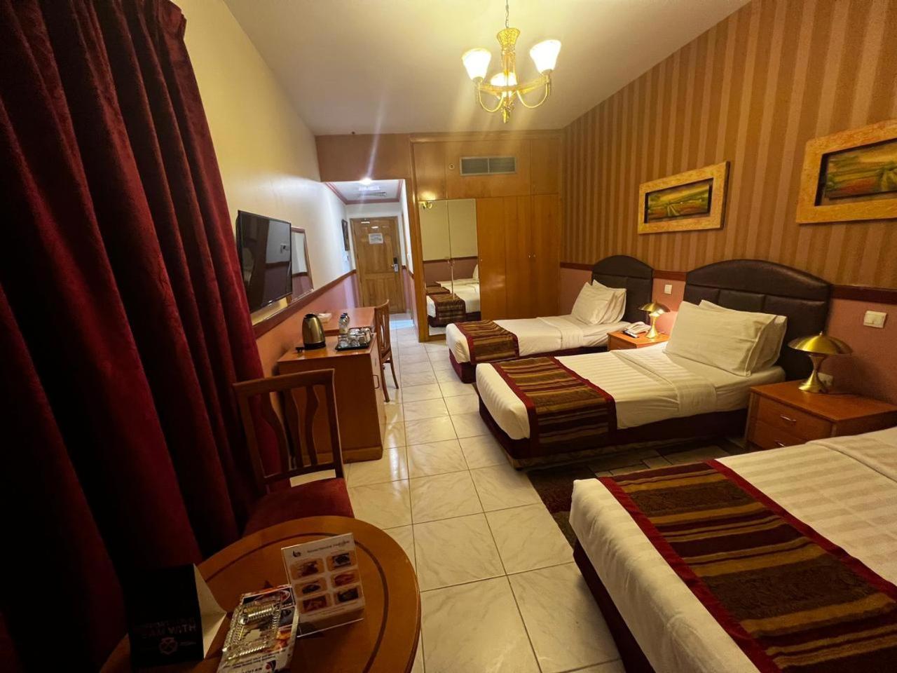 New California Hotel Ντουμπάι Εξωτερικό φωτογραφία